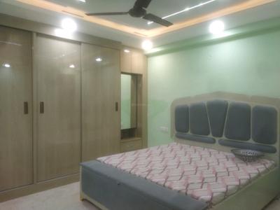 Bedroom Image of 1500 Sq.ft 4 BHK Builder Floor for sale in Jamia Nagar New Delhi for Rs. 12500000