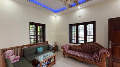 Hall Image of 2500 Sq.ft 5 BHK Independent House for sale in Aluva Kochi for Rs. 7200000