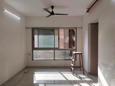 Living Room Image of 750 Sq.ft 2 BHK Apartment / Flat for rent in Gurukrupa Marina Enclave Wings Q And R With Kindergarten Phase IV, Malad West Mumbai for Rs. 57000