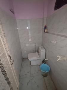 Bathroom Image of 400 Sq.ft 1 RK Apartment / Flat for rent in Sector 11 Dwarka New Delhi for Rs. 12000
