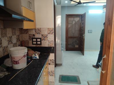 Kitchen Image of 1000 Sq.ft 2 BHK Builder Floor for rent in Preet Vihar New Delhi for Rs. 28000