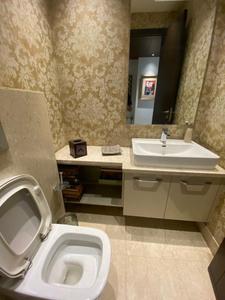 Bathroom Image of 4000 Sq.ft 4 BHK Builder Floor for sale in Maharani Bagh New Delhi for Rs. 140000000