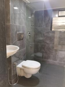 Common Bathroom Image of 880 Sq.ft 2 BHK Apartment / Flat for sale in Sahakar Shree Ram Krishna Garden, Mira Road East Mira Bhayandar for Rs. 10300000