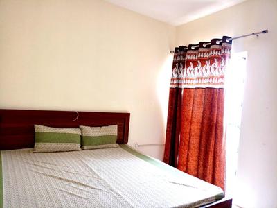 Bedroom Image of 700 Sq.ft 2.5 BHK Apartment / Flat for rent in Pivotal Riddhi Siddhi, Sector 99 Gurgaon for Rs. 30000