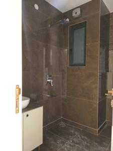 Common Bathroom Image of 2800 Sq.ft 5 BHK Builder Floor for sale in Indirapuram Ghaziabad for Rs. 34000000