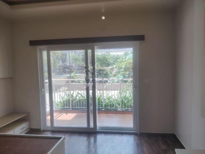 L And T Raintree Boulevard Main Image 1