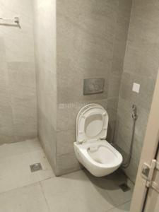Image of 550 Sq.ft 1 BHK Apartment / Flat for rent in Omaxe India Trade Centre, Alpha II, Greater Noida for Rs. 20000