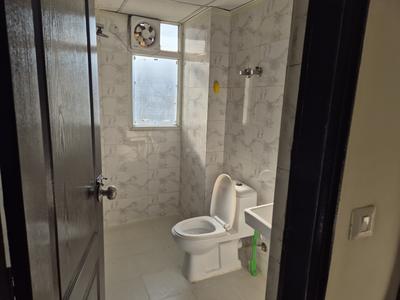 Image of 1400 Sq.ft 3 BHK Apartment / Flat for rent in Sethi Max Royal, Sector 76, Noida for Rs. 33000