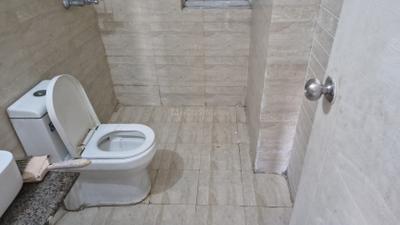 Image of 1100 Sq.ft 2 BHK Apartment / Flat for rent in Fragrance Homes, Siddharth Vihar, Ghaziabad for Rs. 22000