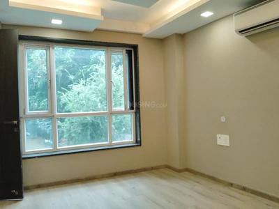 Bedroom Image of 2200 Sq.ft 3 BHK Builder Floor for sale in Greater Kailash New Delhi for Rs. 69000000