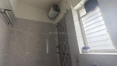 Bathroom Image of 720 Sq.ft 1 BHK Apartment / Flat for rent in Marathon Nexzone Cedar 1, Panvel Navi Mumbai for Rs. 15000