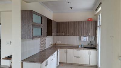 Kitchen Image of 1350 Sq.ft 3 BHK Apartment / Flat for rent in Skytech Matrott, Sector 76 Noida for Rs. 33000