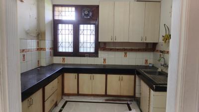 Kitchen Image of 2000 Sq.ft 3 BHK Apartment / Flat for rent in Sector 18 Dwarka New Delhi for Rs. 55000