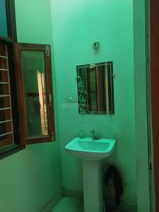 Bathroom Image of 1100 Sq.ft 3 BHK Independent House for rent in Chinhat Lucknow for Rs. 16000