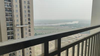 Balcony Image of 999 Sq.ft 2 BHK Apartment / Flat for rent in Eldeco The Greens, Sector 150 Noida for Rs. 26000