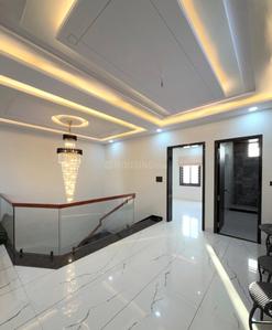 Hall Image of 9000 Sq.ft 6 BHK Independent House for sale in Sector 14 Faridabad for Rs. 300000000