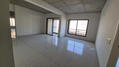Living Room Image of 2100 Sq.ft 4 BHK Apartment / Flat for sale in Safal Riviera Aspire, Shela Ahmedabad for Rs. 23000000