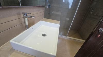 Image of 1800 Sq.ft 3 BHK Apartment / Flat for rent in Green Park Extension, New Delhi for Rs. 150000