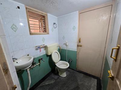 Bathroom Image of 2500 Sq.ft 5 BHK Duplex for sale in Manchandahalli Kolar for Rs. 40000000