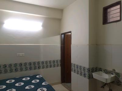 Bedroom Image of 225 Sq.ft 1 RK Apartment / Flat for rent in Palam Vihar Extension Gurgaon for Rs. 8000