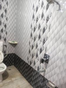 Bathroom Image of 4650 Sq.ft 8 BHK Independent House for sale in Madan Mahal Jabalpur for Rs. 21000000