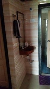 Bathroom Image of 950 Sq.ft 2 BHK Apartment / Flat for rent in Bhayandar East Mira Bhayandar for Rs. 26000