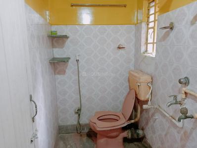 Bathroom Image of 550 Sq.ft 1 BHK Builder Floor for rent in Belghoria Kolkata for Rs. 14000