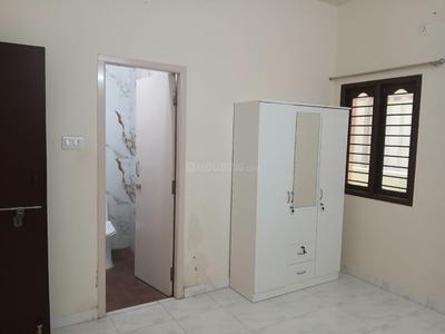 Bedroom Image of 1250 Sq.ft 2 BHK Apartment / Flat for rent in Thiruvanmiyur Chennai for Rs. 40000