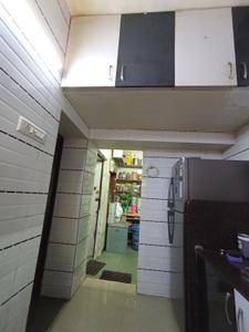 Kitchen Image of 732 Sq.ft 2 BHK Apartment / Flat for sale in Naranpura Ahmedabad for Rs. 7200000