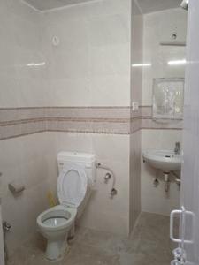 Image of 1150 Sq.ft 2 BHK Apartment / Flat for rent in O C S Apartments, Mayur Vihar Phase 1, New Delhi for Rs. 38000