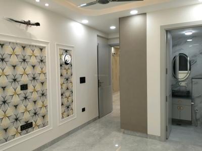 Bedroom Image of 950 Sq.ft 2 BHK Apartment / Flat for sale in Vikaspuri New Delhi for Rs. 14000000