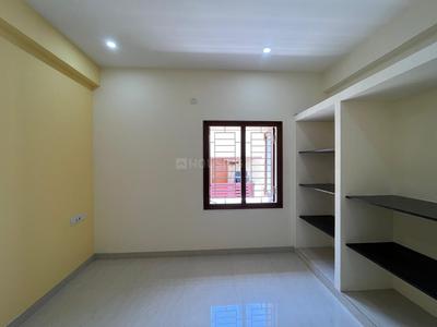 Bedroom Image of 920 Sq.ft 2 BHK Apartment / Flat for sale in Adambakkam Chennai for Rs. 11600000