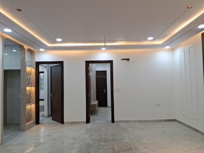 Living Room Image of 2250 Sq.ft 4 BHK Builder Floor for sale in Paschim Vihar New Delhi for Rs. 42000000