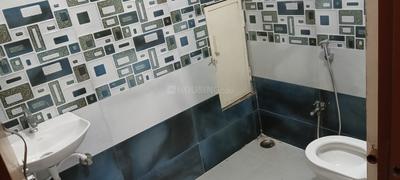 Bathroom Image of 1250 Sq.ft 2 BHK Builder Floor for rent in Katara Hills Bhopal for Rs. 9500