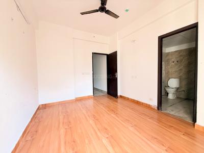 Bedroom Image of 899 Sq.ft 2 BHK Apartment / Flat for rent in Amrapali Enchante, Noida Extension Greater Noida for Rs. 18000
