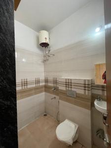 Bathroom Image of 1000 Sq.ft 1 BHK Apartment / Flat for rent in Mahalakshmi Nagar Indore for Rs. 13000