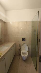 Bathroom Image of 1650 Sq.ft 3 BHK Apartment / Flat for sale in Kanakia Paris, Bandra East Mumbai for Rs. 45000000