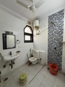 Bathroom Image of 300 Sq.ft 1 RK Builder Floor for rent in Lajpat Nagar New Delhi for Rs. 21000