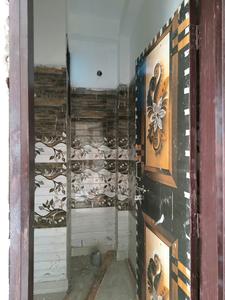 Common Bathroom Image of 750 Sq.ft 2 BHK Builder Floor for sale in DLF Ankur Vihar Ghaziabad for Rs. 2390569