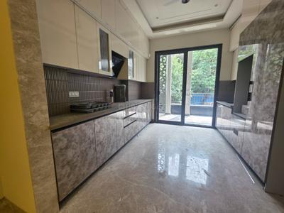 Kitchen Image of 1600 Sq.ft 3 BHK Builder Floor for sale in Preet Vihar New Delhi for Rs. 36000000
