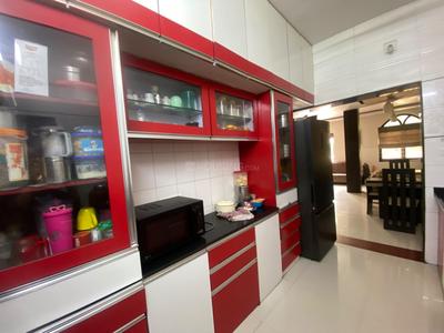 Kitchen Image of 2250 Sq.ft 3.5 BHK Independent House for sale in Thaltej Ahmedabad for Rs. 30000000