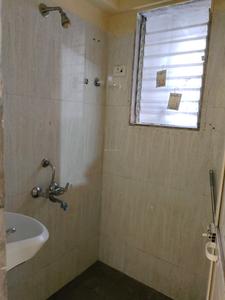 Sun Elite Common Bathroom 3