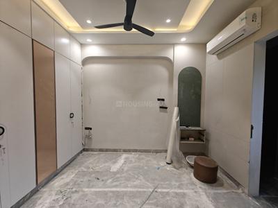 Bedroom Image of 1350 Sq.ft 3 BHK Builder Floor for sale in Kalyan Vihar New Delhi for Rs. 30000000