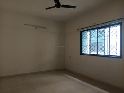 Bedroom Image of 1700 Sq.ft 3.5 BHK Apartment / Flat for sale in Magarpatta Grevillea, Magarpatta City Pune for Rs. 25100000