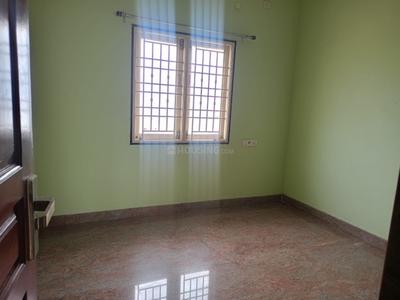 Bedroom Image of 650 Sq.ft 1 BHK Builder Floor for rent in Perungudi Chennai for Rs. 16000