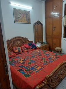 Bedroom Image of 750 Sq.ft 2 BHK Builder Floor for rent in Sector 16 Rohini New Delhi for Rs. 30000