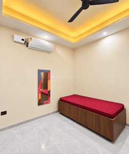 Bedroom Image of 900 Sq.ft 3 BHK Apartment / Flat for sale in Sector 11 Gurgaon for Rs. 7400000