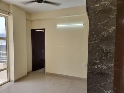 Bedroom Image of 950 Sq.ft 3 BHK Apartment / Flat for sale in Pyramid Altia, Sector 70 Gurgaon for Rs. 8650000