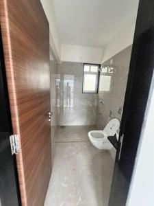 Bathroom Image of 900 Sq.ft 2 BHK Apartment / Flat for sale in Arma Cavansite, Warje Pune for Rs. 11500000