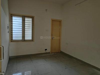 Bedroom Image of 1300 Sq.ft 4 BHK Apartment / Flat for rent in Ambattur Chennai for Rs. 30000